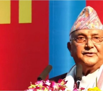 कार्यकर्तालाई ओलीले भने : ममाथि षड्यन्त्र भइरहेका छन्, तलमाथि भए अनौठो नमान्नुहोला